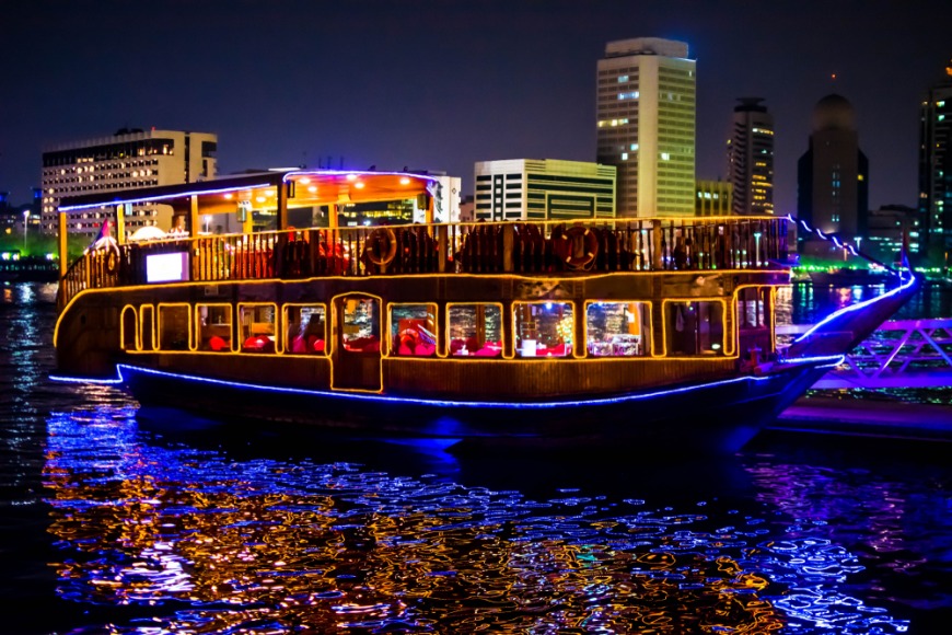 Best iftar on a boat for Ramadan in Dubai 2023